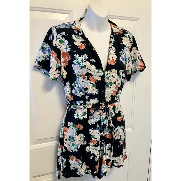 Abercrombie & Fitch‎ Size Small Women's Shorts Romper Floral Navy Blue - Picture 3 of 5